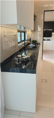 Nusa Sentral - Show Unit