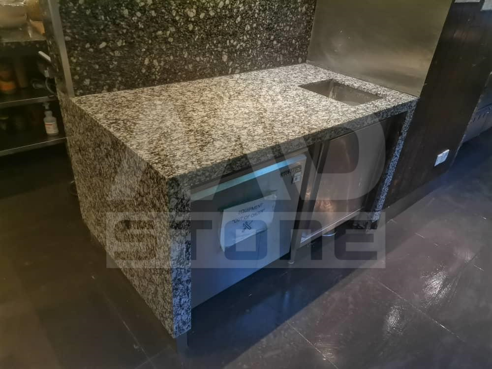 White Wave Granite Stone Table Top