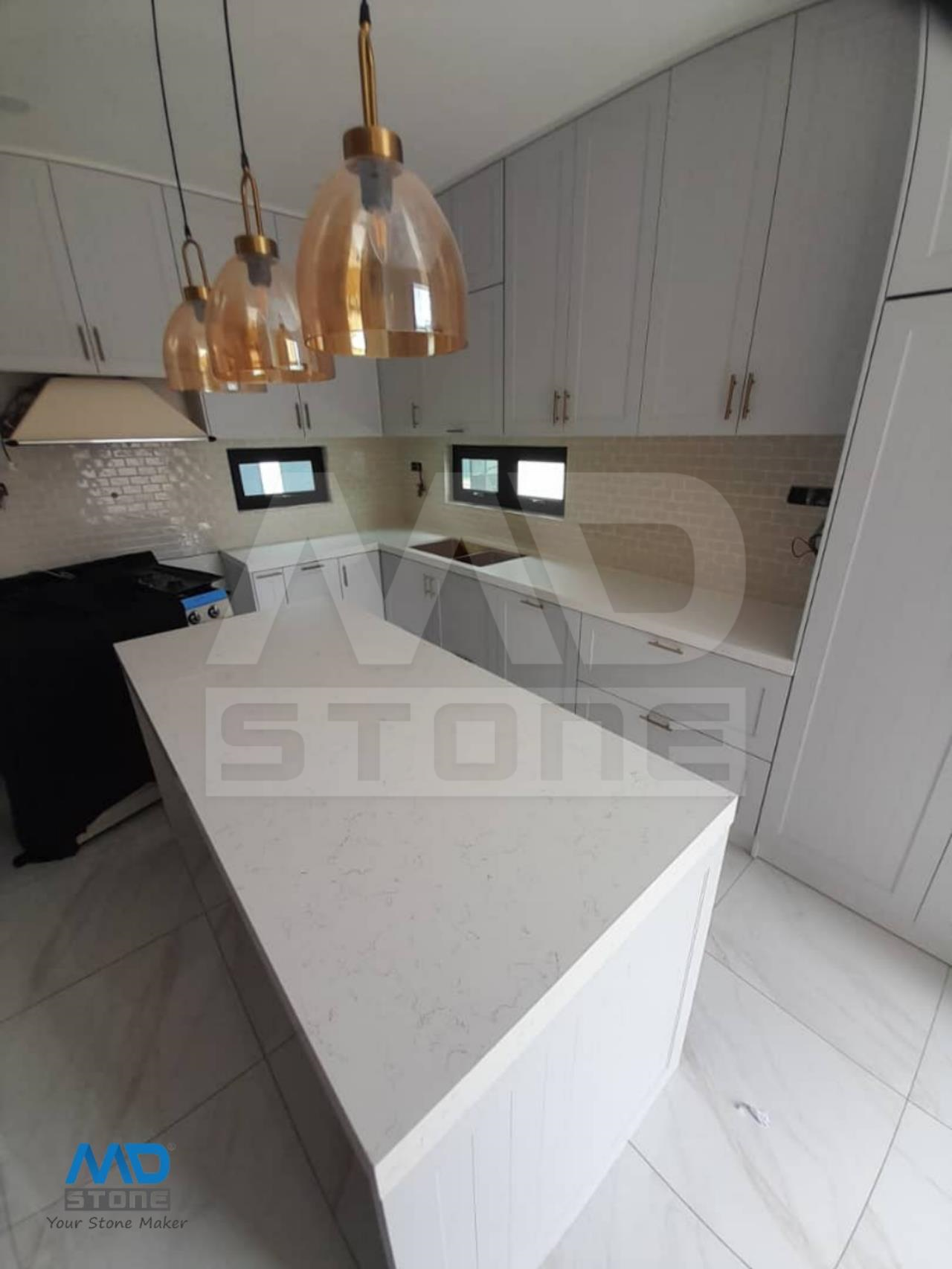 Q3 Series Noble Carara 20mm Quartz Stone Table Top