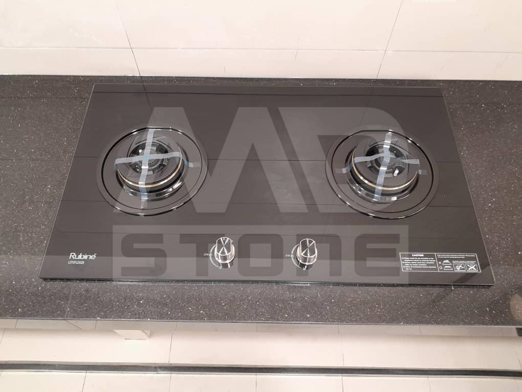 Q2 Black gold 15mm Kitchen Top