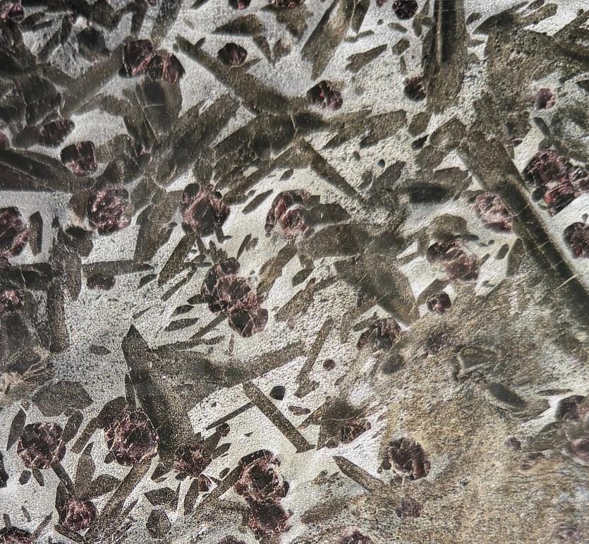 Granite Rome Night Rose